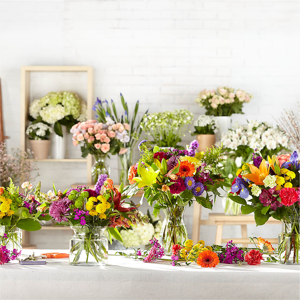 Bold & Bright – A Florist Original – Lulus Petals, Farmington NM