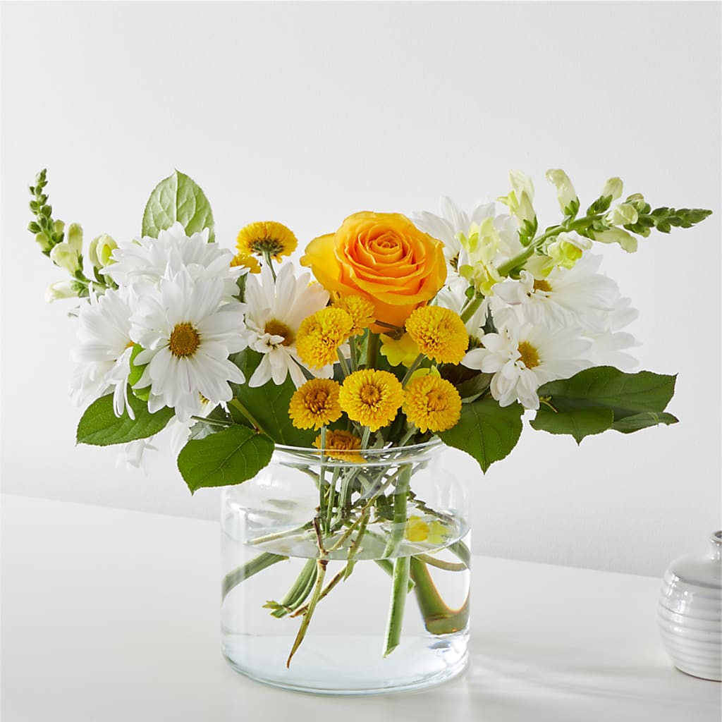 Sun Salutation Bouquet – Lulus Petals, Farmington NM