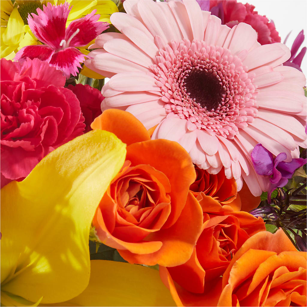 You're Invited - A Florist Original – Lulus Petals, Farmington NM