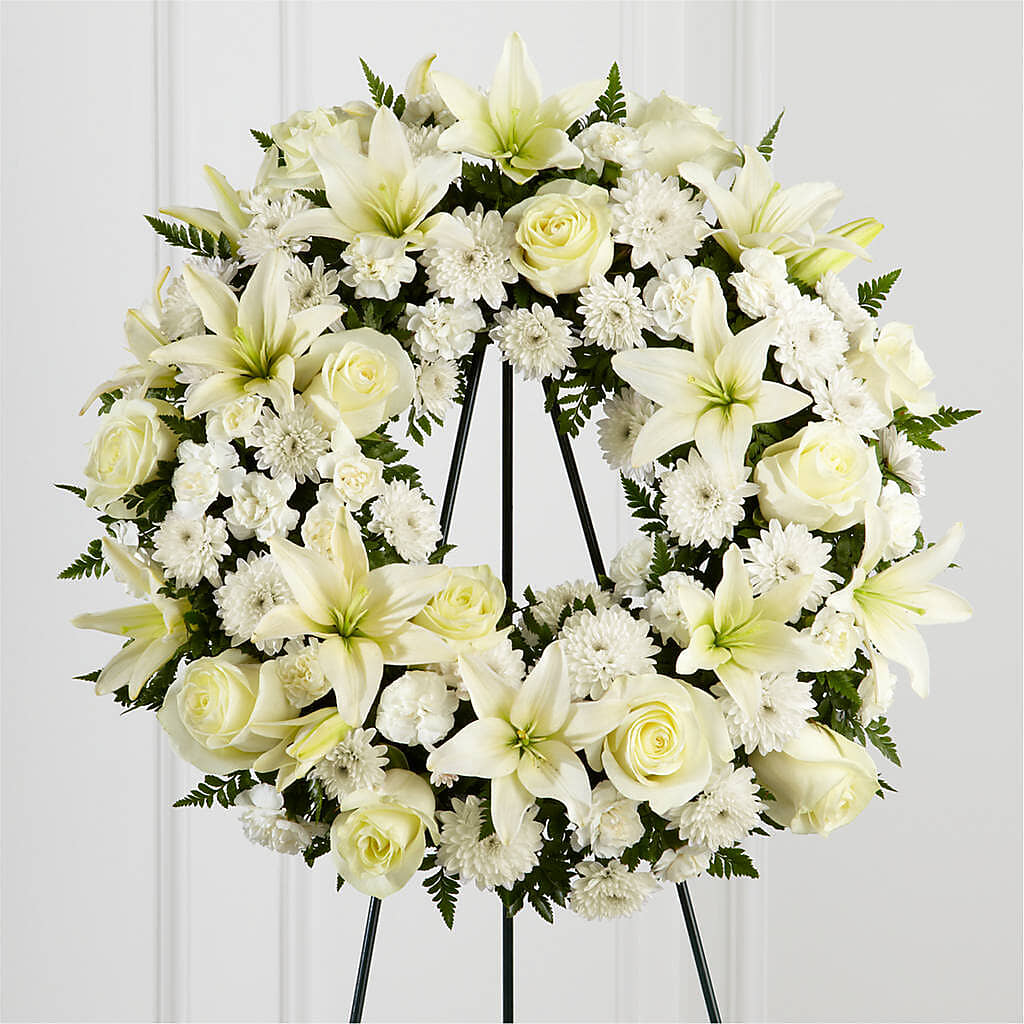 Treasured Tribute Wreath – Lulus Petals, Farmington NM