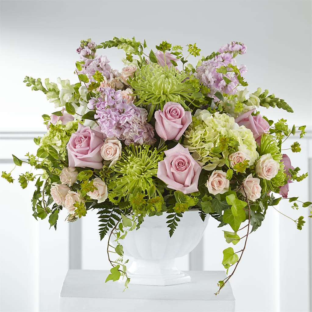 Radiant Embrace Arrangement – Lulus Petals, Farmington NM