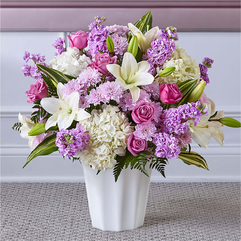 Heaven Sent Floor Basket – Lulus Petals, Farmington NM