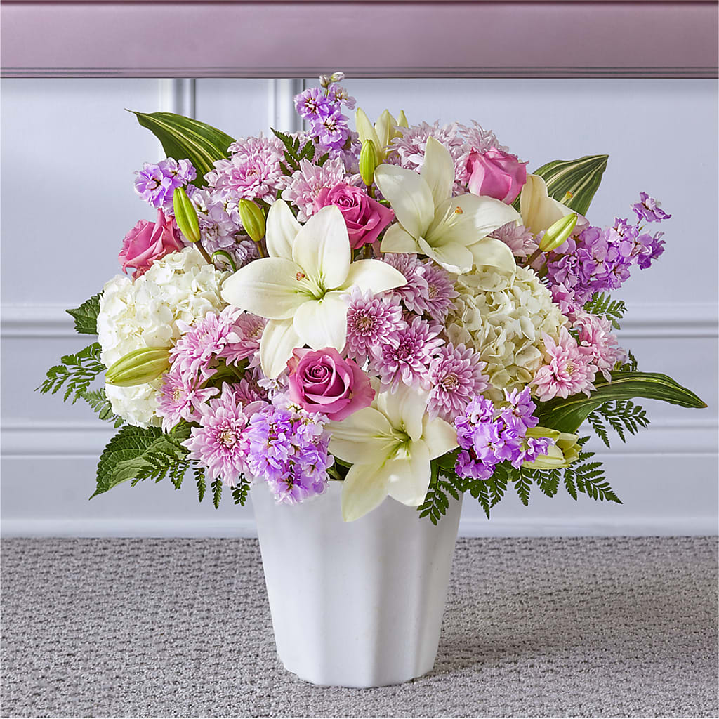 Heaven Sent Floor Basket – Lulus Petals, Farmington NM