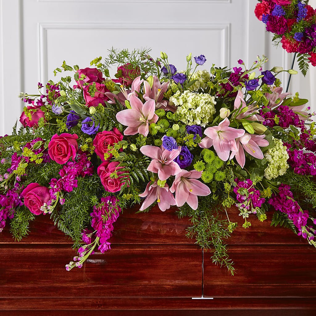 Radiant Tribute Casket Spray – Lulus Petals, Farmington NM