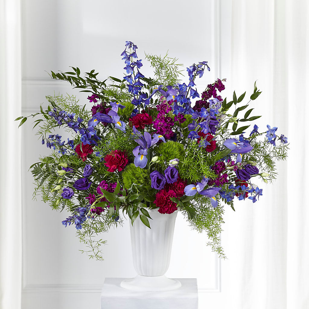 Memorial of Life Arrangement – Lulus Petals, Farmington NM