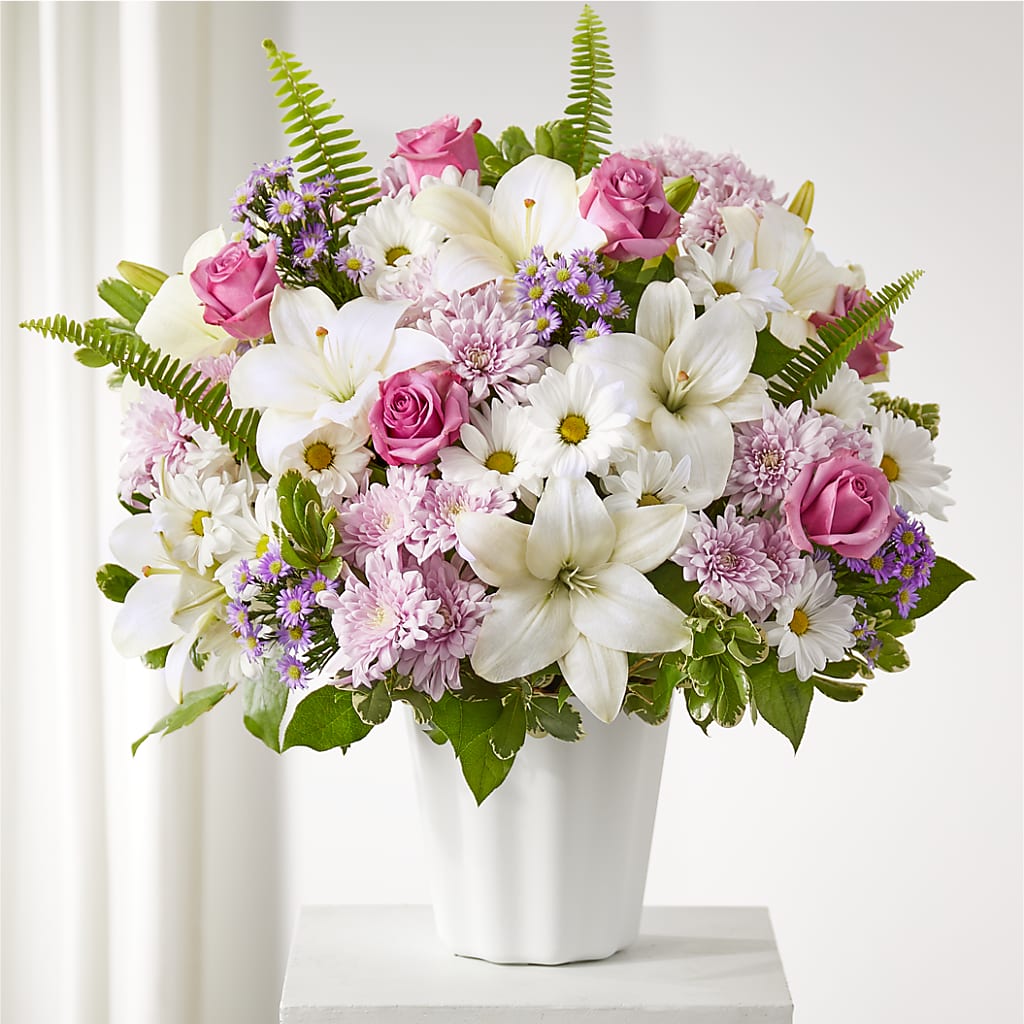 Warmest Thoughts Tabletop Basket – Lulus Petals, Farmington NM