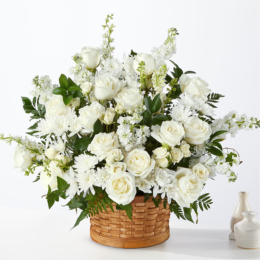 Heartfelt Condolences Arrangement – Lulus Petals, Farmington NM