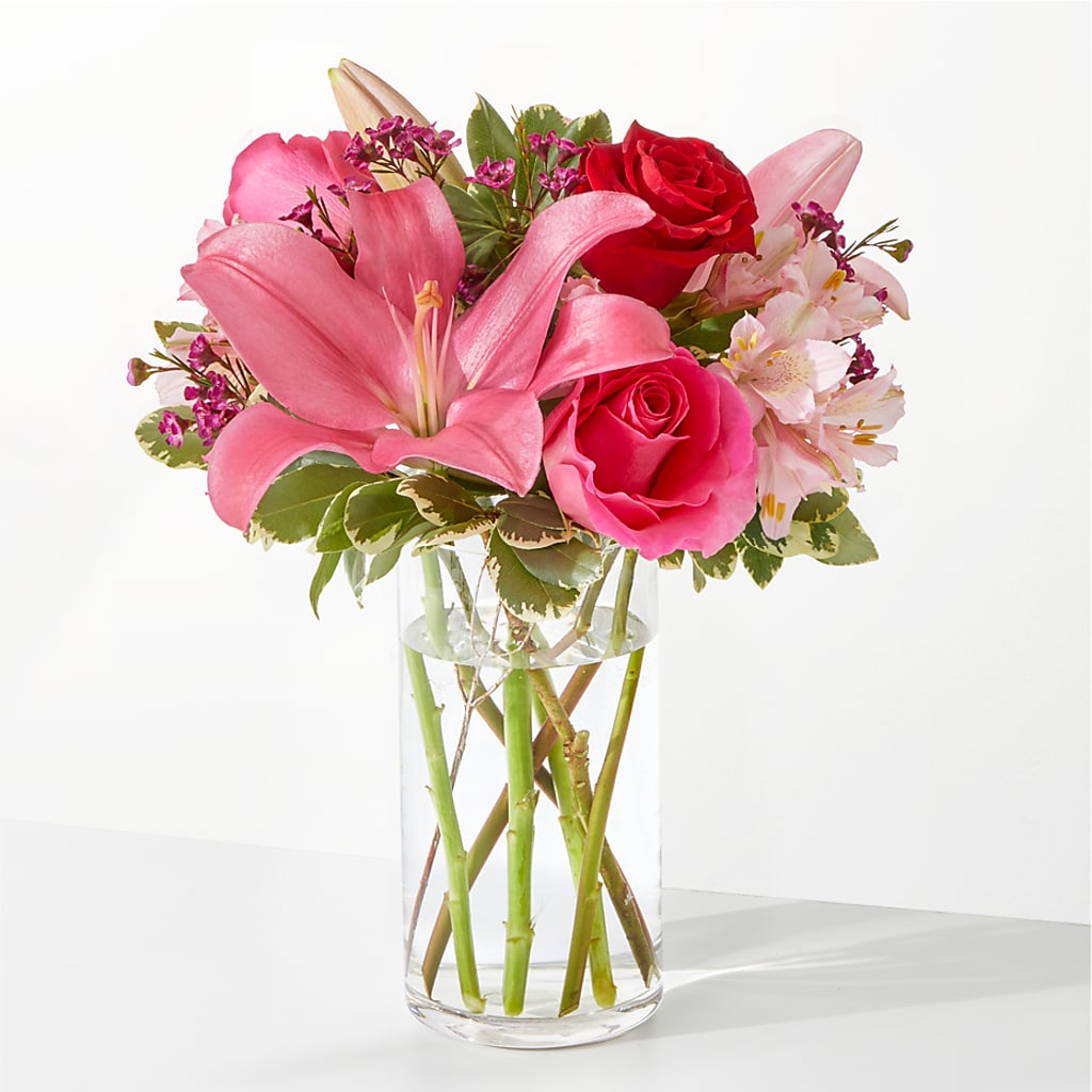 Lucky in Love Bouquet – Lulus Petals, Farmington NM