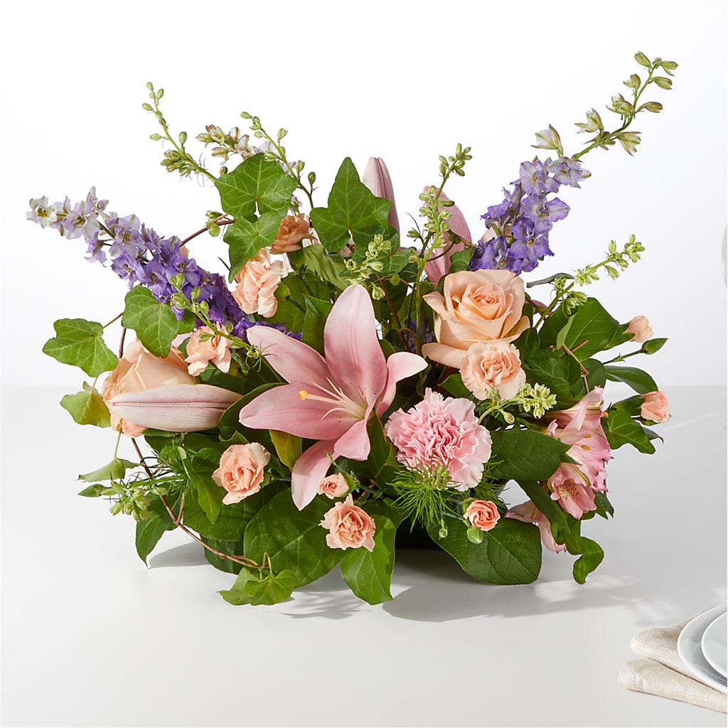 Blossom Time Centerpiece – Lulus Petals, Farmington NM
