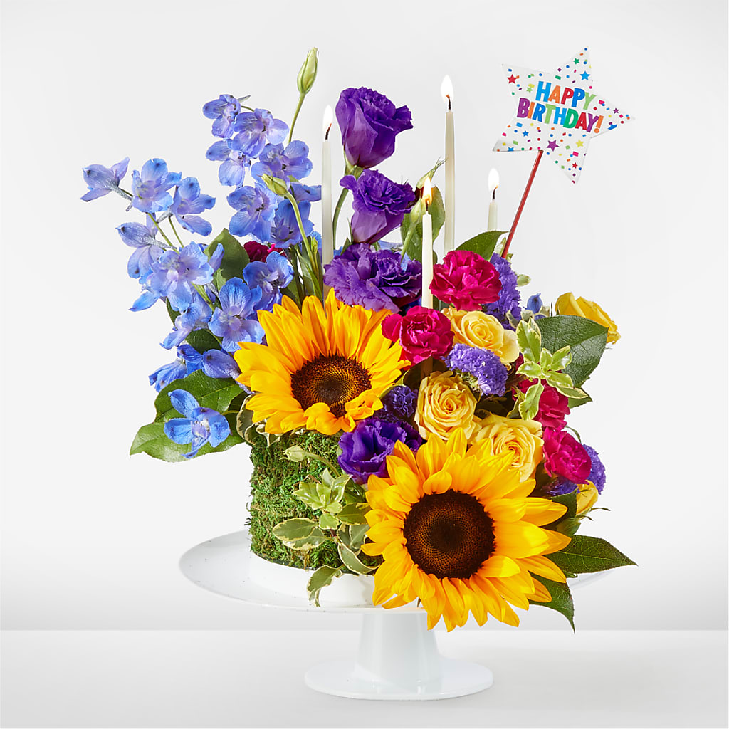 Star of the Day Floral Cake – Lulus Petals, Farmington NM