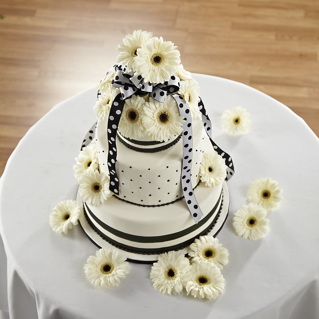 Simple Sophistication Cake Décor – Lulus Petals, Farmington NM