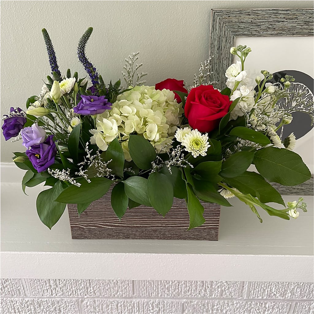 Sweet Magnolia Bouquet –  Lulus Petals, Farmington NM