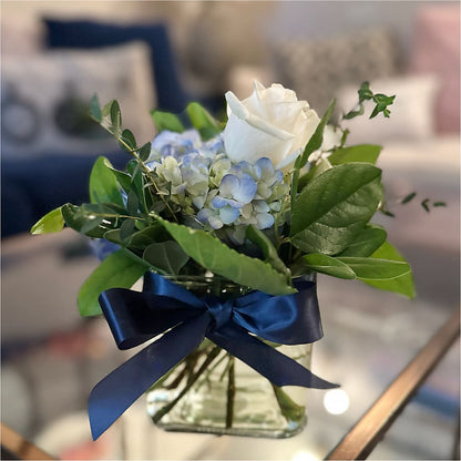 Sky Blue Delight Bouquet –  Lulus Petals, Farmington NM