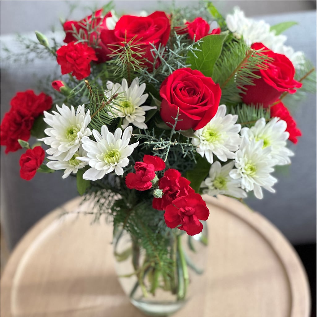Seasonal Magic Bouquet –  Lulus Petals, Farmington NM