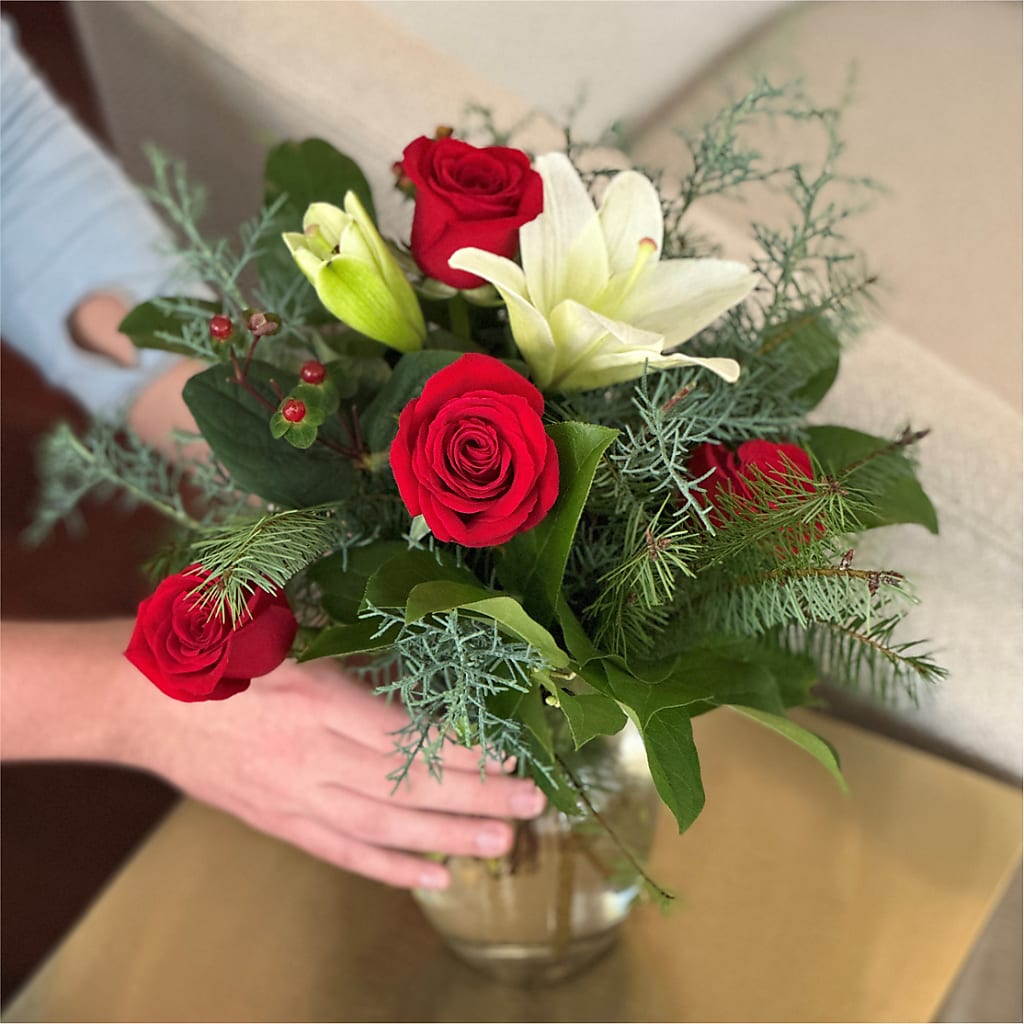 Glittering Lights Bouquet –  Lulus Petals, Farmington NM