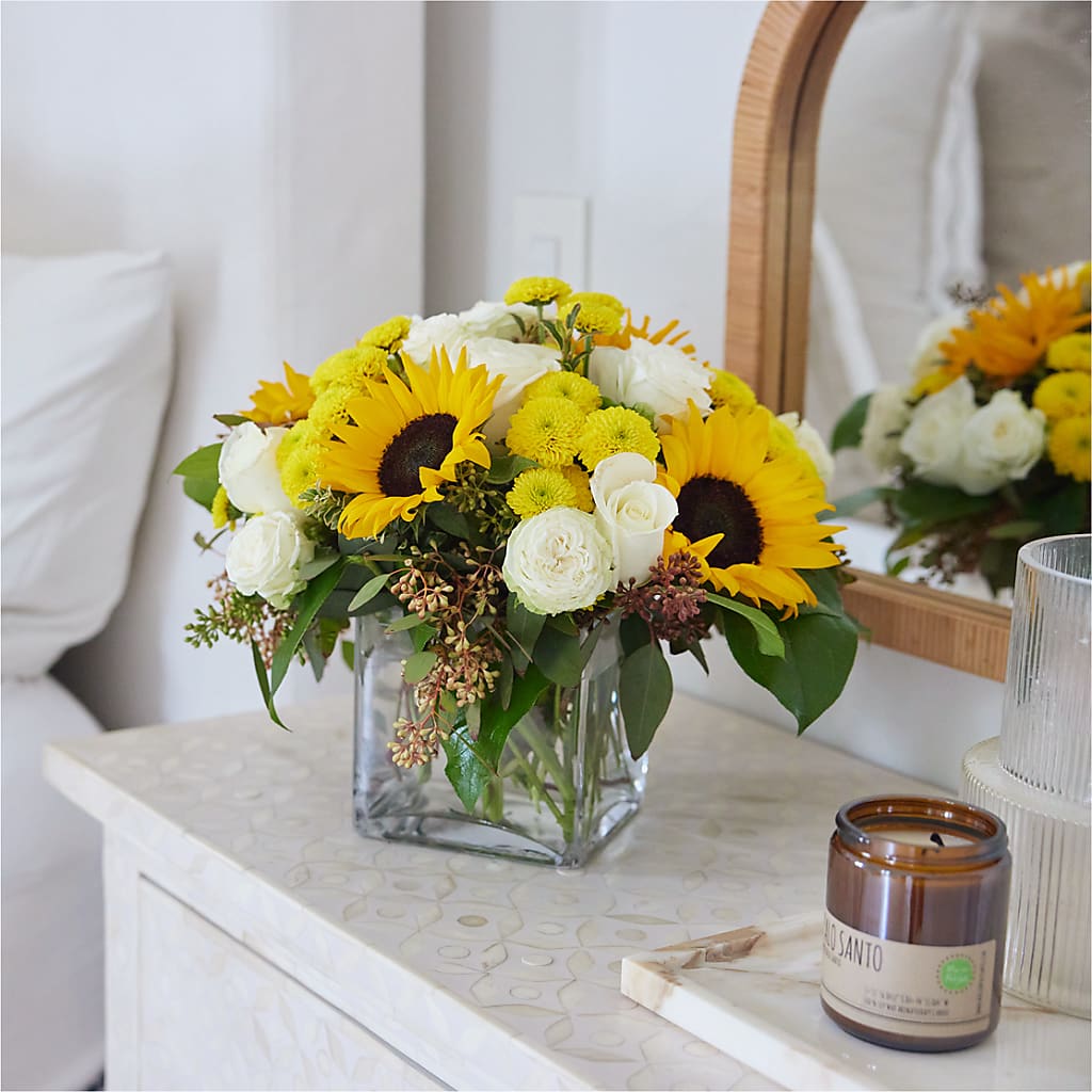 Luminous Morning Bouquet –  Lulus Petals, Farmington NM
