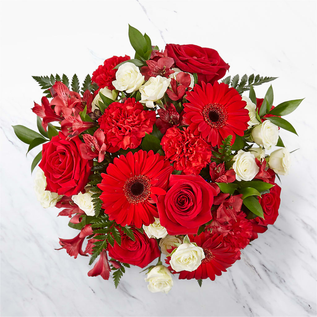 Hearts Embrace Bouquet –  Lulus Petals, Farmington NM