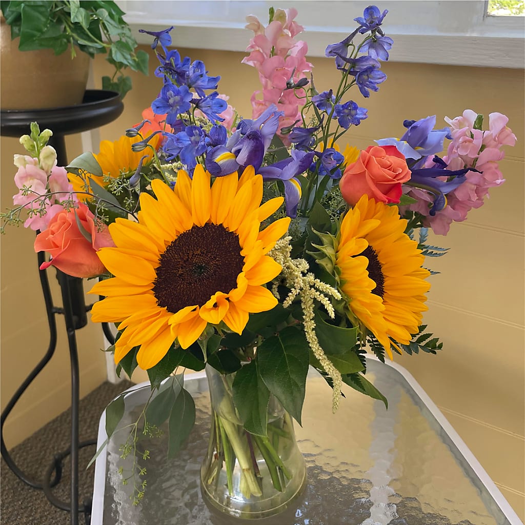 Rays of Life Bouquet –  Lulus Petals, Farmington NM