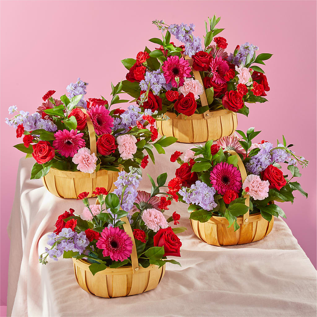 Pink Picnic Basket –  Lulus Petals, Farmington NM