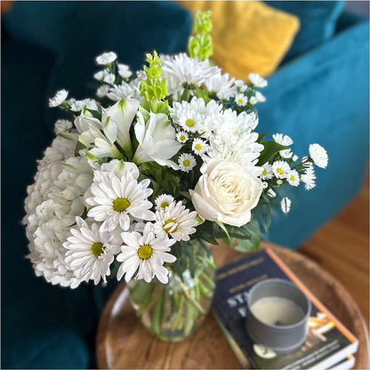Classic Ivory – A Florist Original –  Lulus Petals, Farmington NM