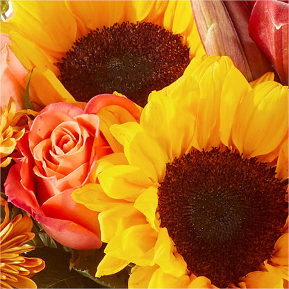 Acorn Lane Bouquet –  Lulus Petals, Farmington NM