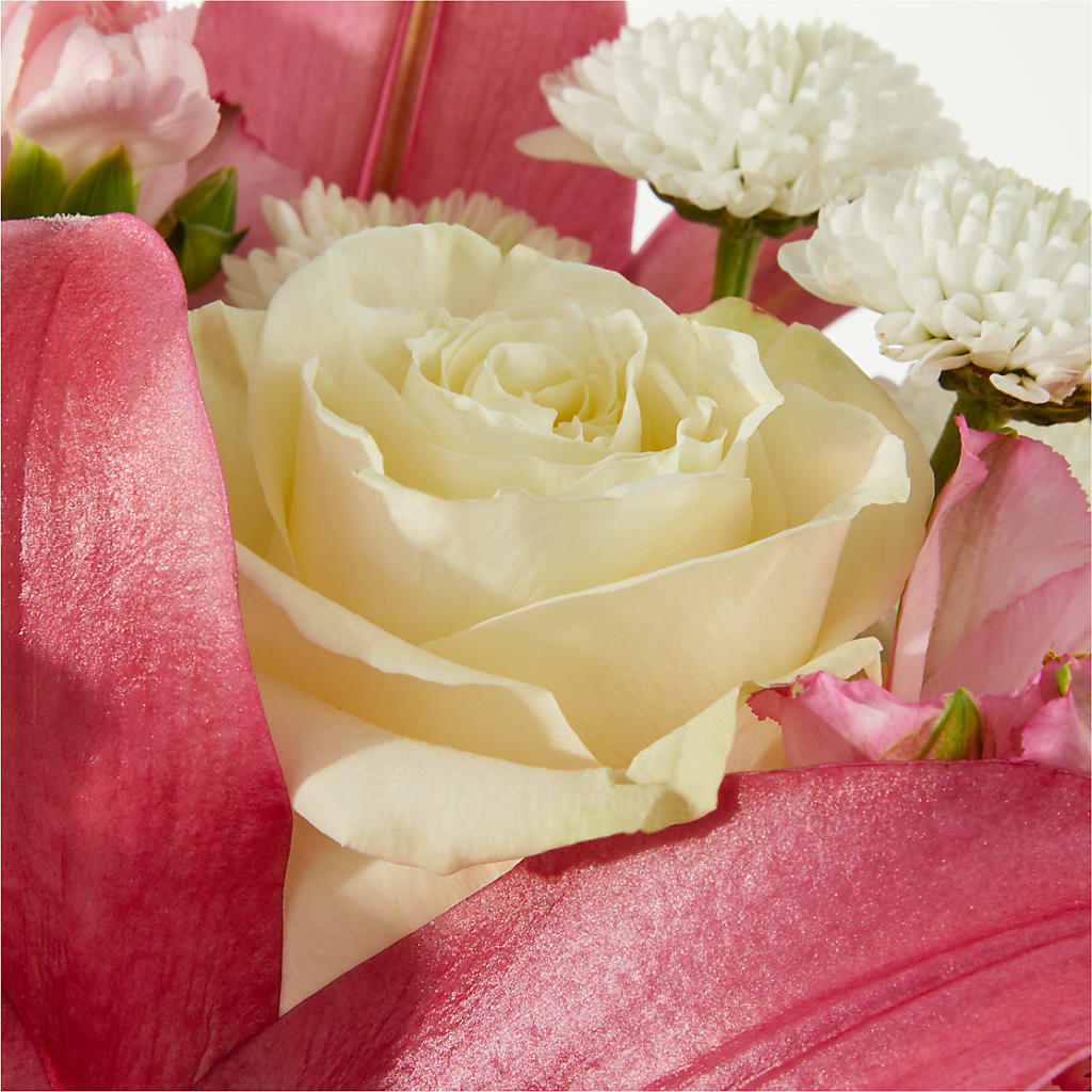 Piece of Cake Bouquet –  Lulus Petals, Farmington NM