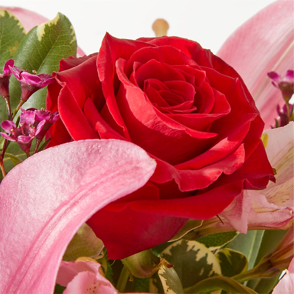 Lucky in Love Bouquet –  Lulus Petals, Farmington NM