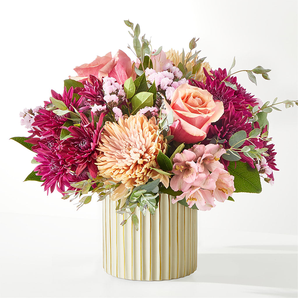 Berry Cobbler Bouquet with Ivory Vase –  Lulus Petals, Farmington NM