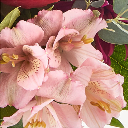 Berry Cobbler Bouquet –  Lulus Petals, Farmington NM