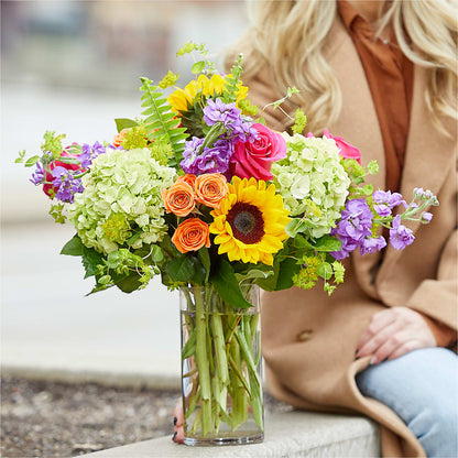 Vibrant Greetings Bouquet –  Lulus Petals, Farmington NM
