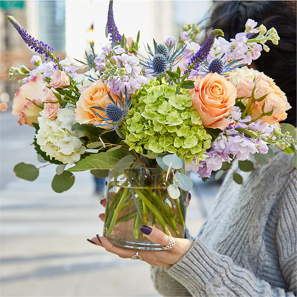 Porch Swing Bouquet –  Lulus Petals, Farmington NM